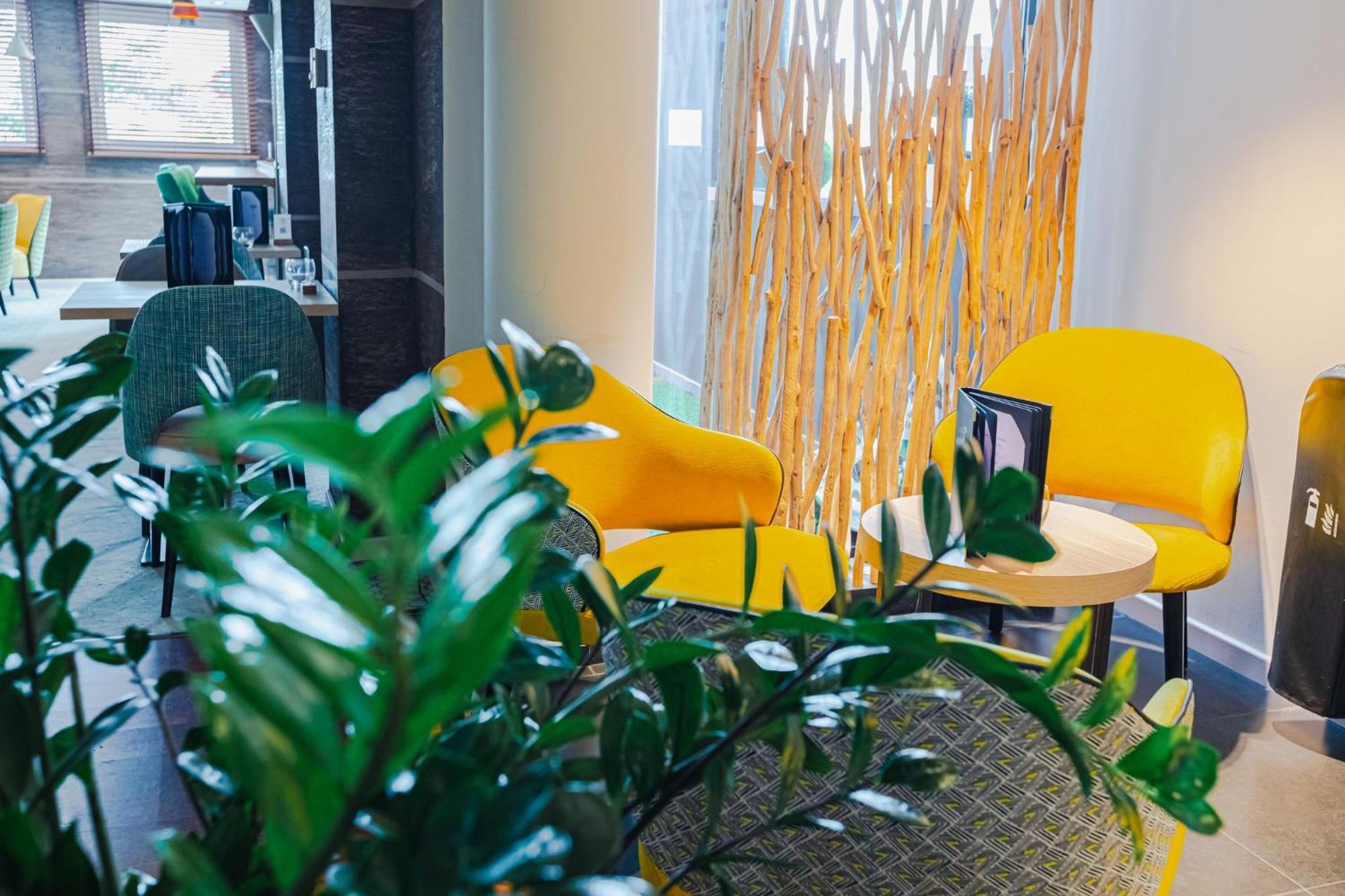 Holiday Inn Mulhouse By Ihg Экстерьер фото