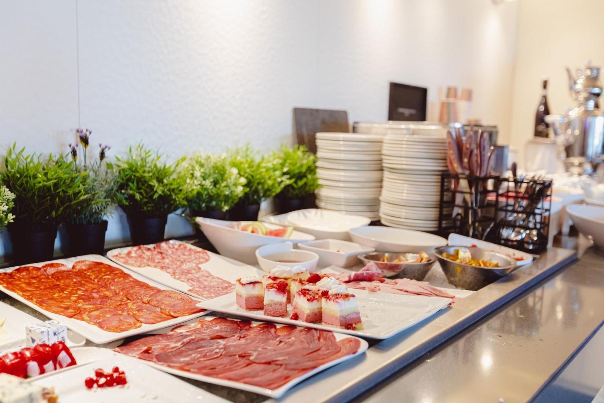 Holiday Inn Mulhouse By Ihg Экстерьер фото