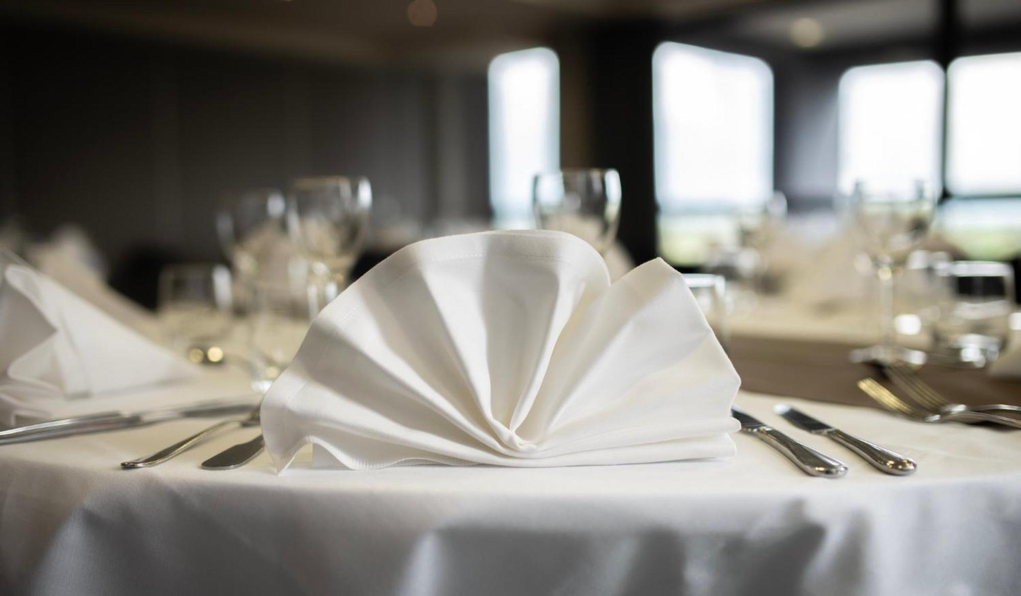 Holiday Inn Mulhouse By Ihg Экстерьер фото